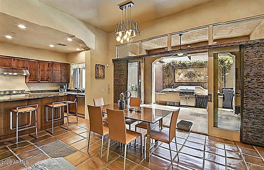 Gold Canyon, Arizona, 85118, United States, 4 Bedrooms Bedrooms, ,5 BathroomsBathrooms,Residential,Forsale,1934070