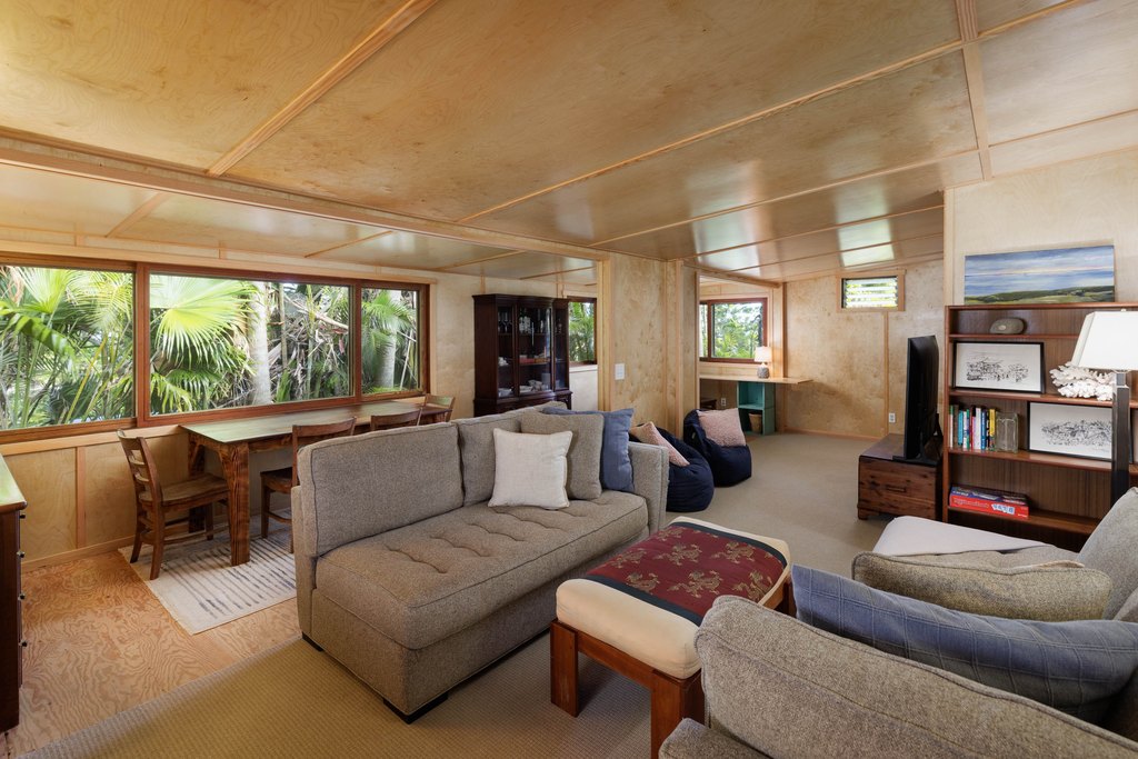 Kapaau, Hawaii, 96755, United States, 2 Bedrooms Bedrooms, ,1 BathroomBathrooms,Residential,Forsale,2004383