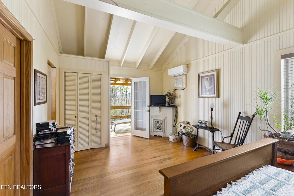 Lancing, Tennessee, 37770, United States, ,Land,Forsale,1999441