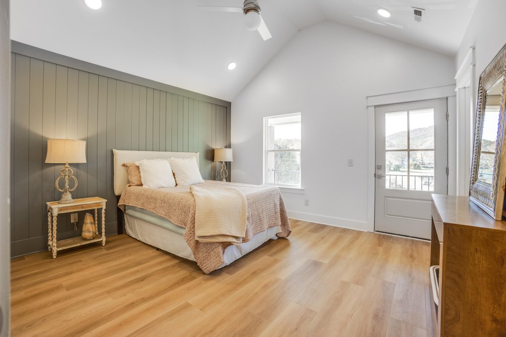 Chattanooga, Tennessee, 37419, United States, 4 Bedrooms Bedrooms, ,3.5 BathroomsBathrooms,Residential,Forsale,2009593