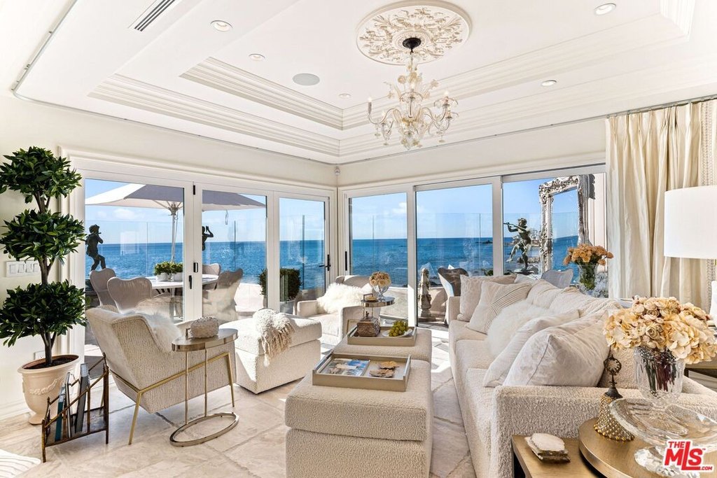 Malibu, California, 90265, United States, 3 Bedrooms Bedrooms, ,2.5 BathroomsBathrooms,Residential,Forsale,2009631