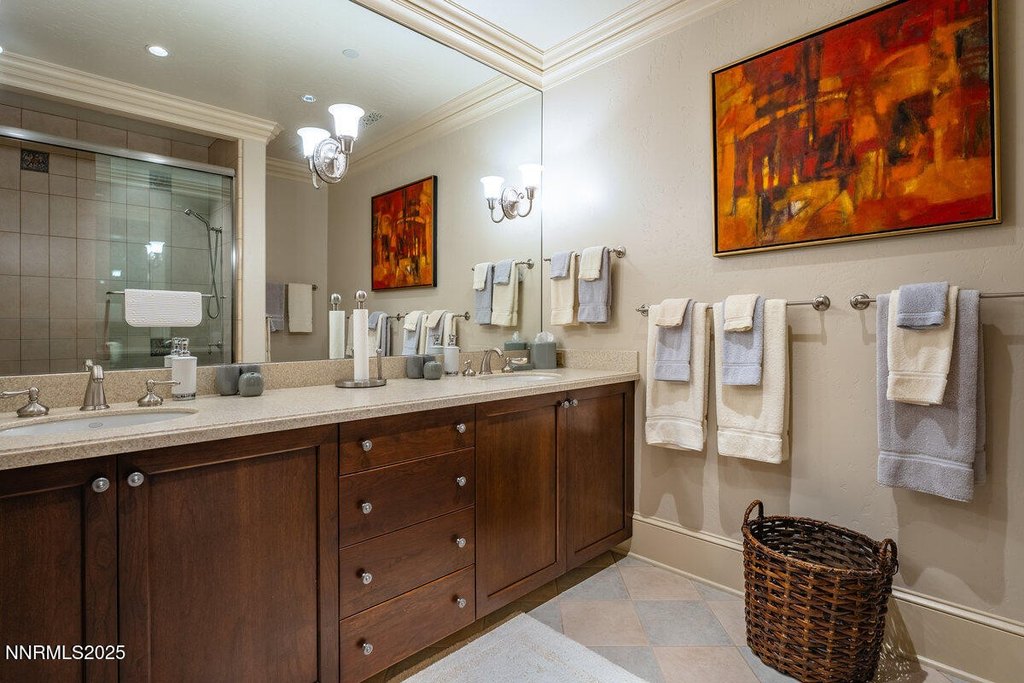 Reno, Nevada, 89511, United States, 6 Bedrooms Bedrooms, ,5.5 BathroomsBathrooms,Residential,Forsale,1929230