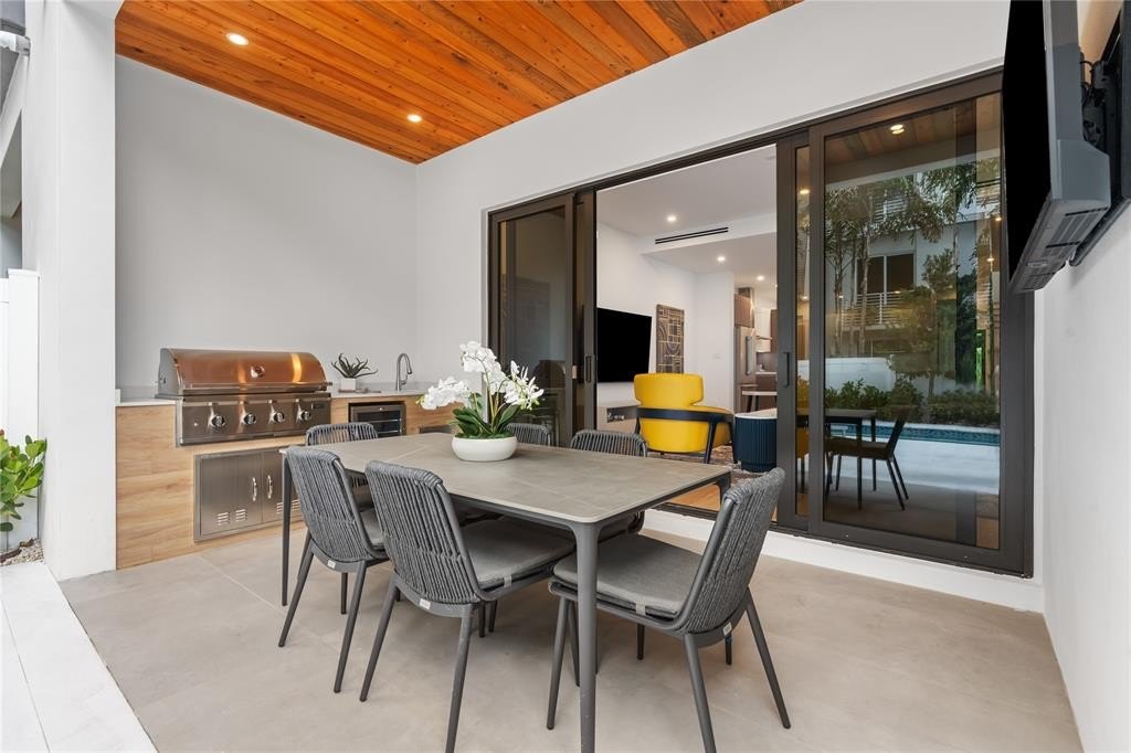 Fort Lauderdale, Florida, 33316, United States, 4 Bedrooms Bedrooms, ,4 BathroomsBathrooms,Residential,Forsale,1994072