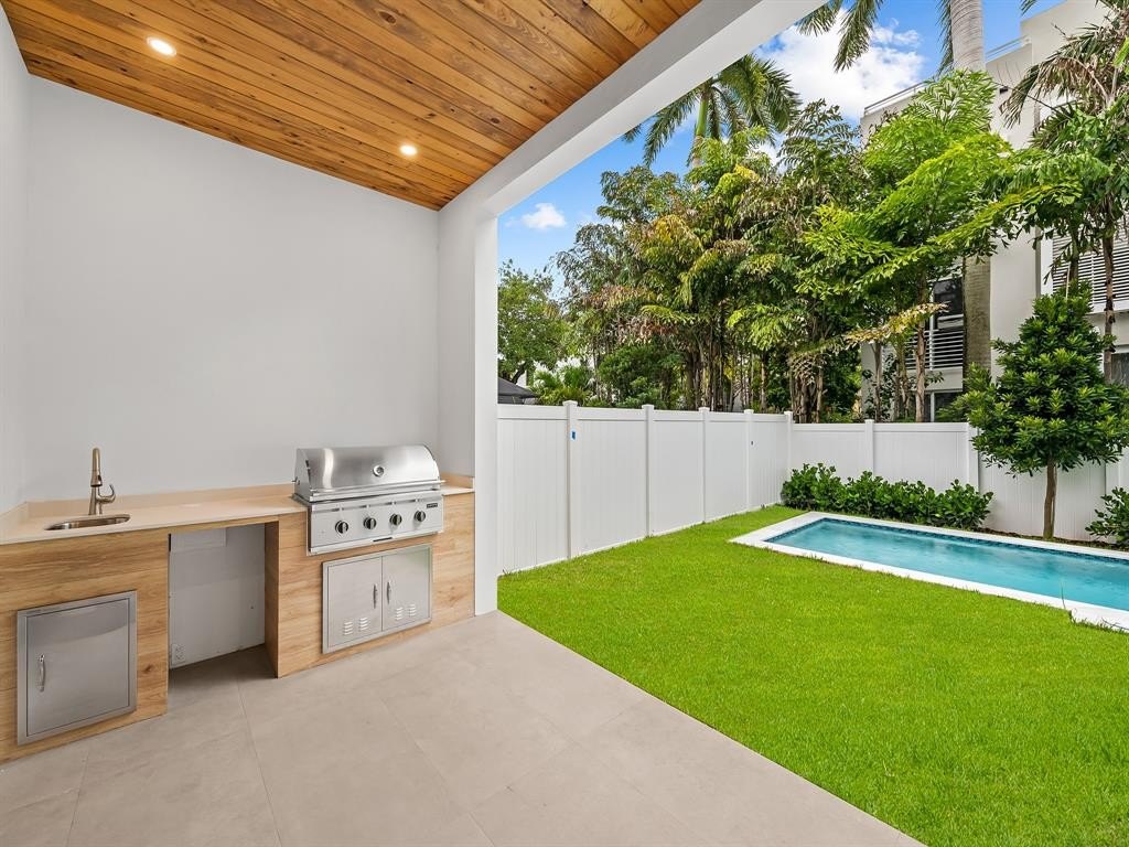 Fort Lauderdale, Florida, 33316, United States, 4 Bedrooms Bedrooms, ,4 BathroomsBathrooms,Residential,Forsale,1994072