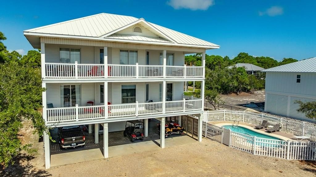 St. George Island, Florida, 32328, United States, 4 Bedrooms Bedrooms, ,4.5 BathroomsBathrooms,Residential,Forsale,1968191
