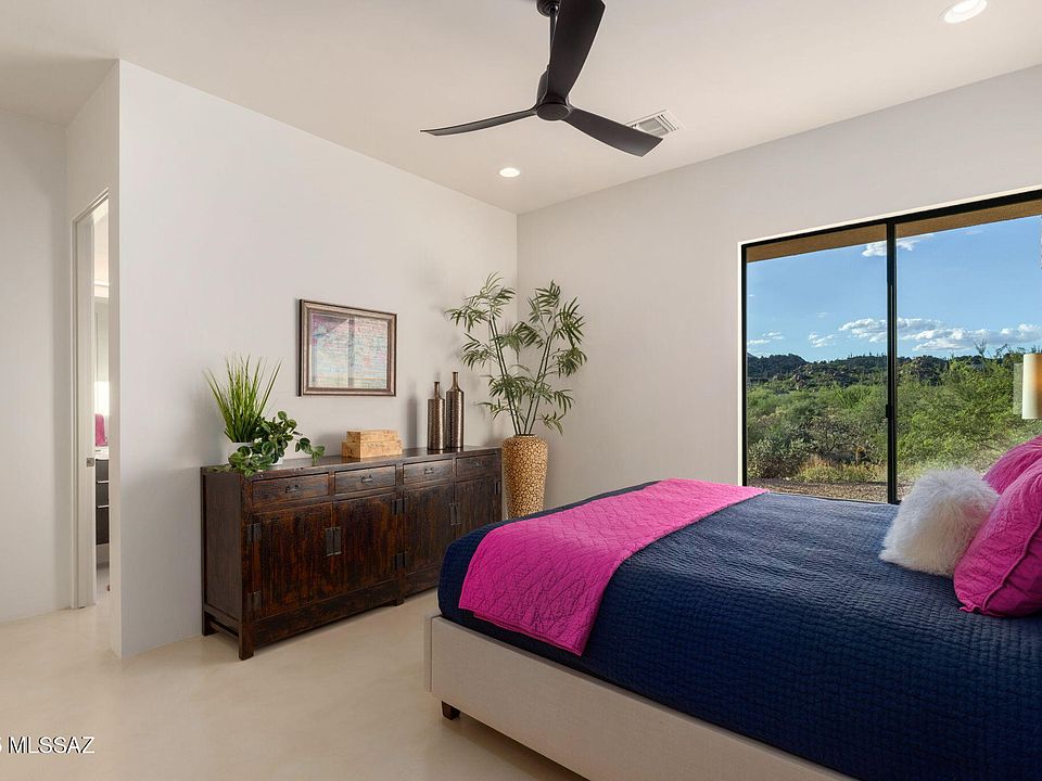 Oro Valley, Arizona, 85755, United States, 3 Bedrooms Bedrooms, ,4 BathroomsBathrooms,Residential,Forsale,1990102