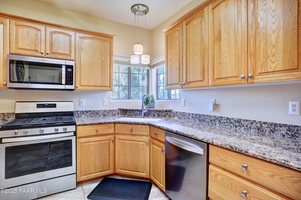 Prescott, Arizona, 86301, United States, 3 Bedrooms Bedrooms, ,2 BathroomsBathrooms,Residential,Forsale,1886209