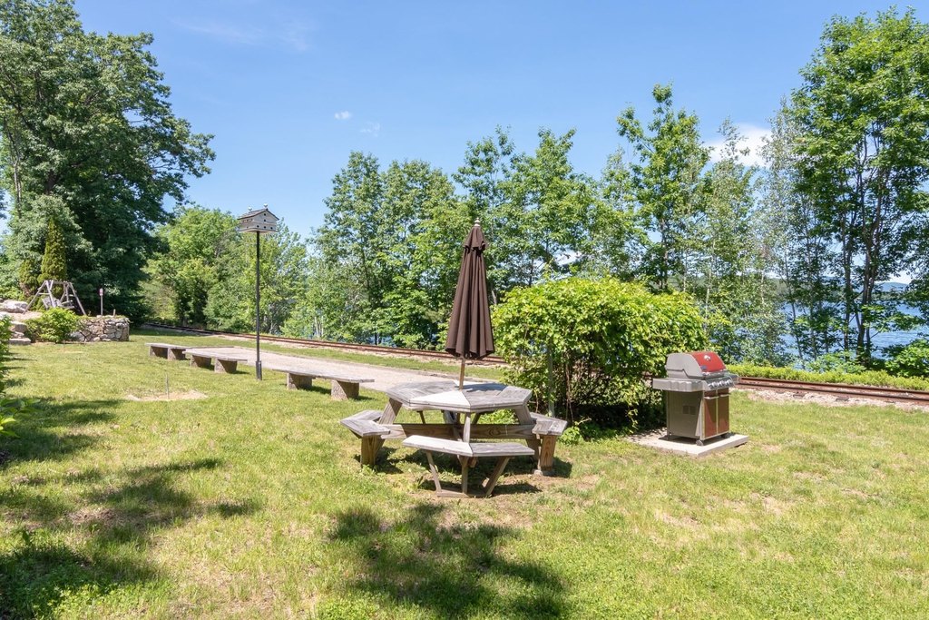 Laconia, New Hampshire, 03246, United States, 3 Bedrooms Bedrooms, ,2 BathroomsBathrooms,Residential,Forsale,2004705