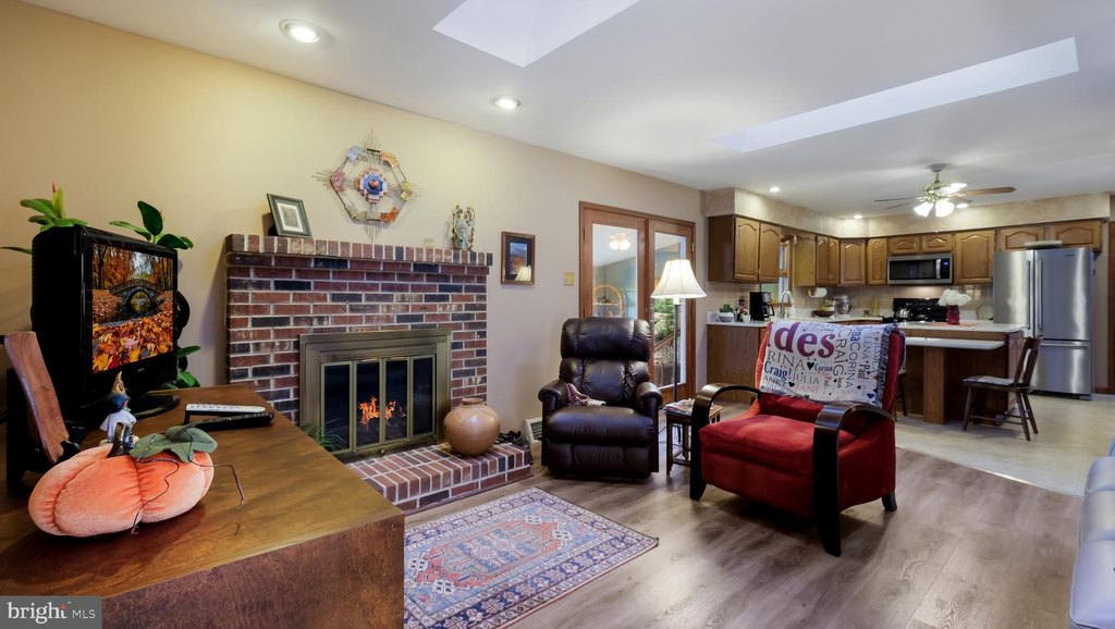 CHALFONT, Pennsylvania, 18914, United States, 3 Bedrooms Bedrooms, ,2 BathroomsBathrooms,Residential,Forsale,2004204