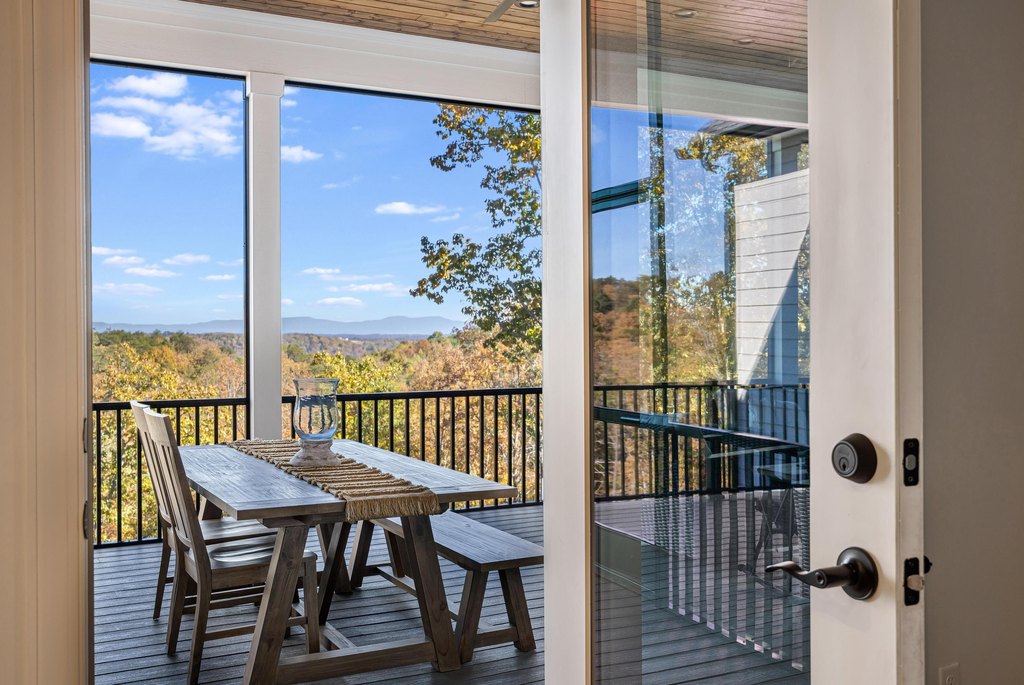 Ooltewah, Tennessee, 37363, United States, 5 Bedrooms Bedrooms, ,4.5 BathroomsBathrooms,Residential,Forsale,2009604