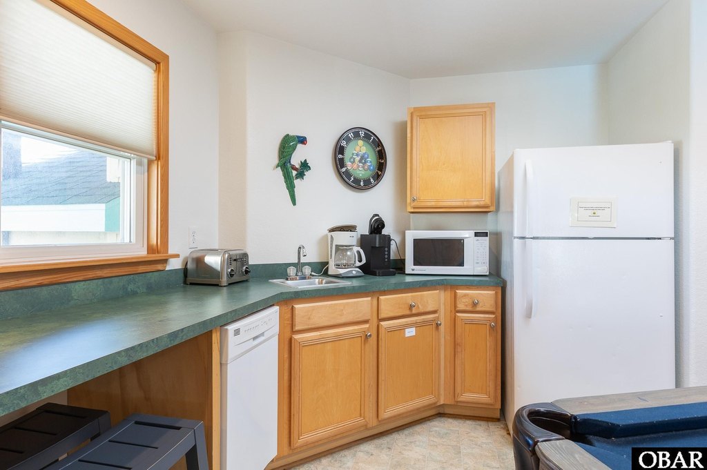 Nags Head, North Carolina, 27959, United States, 6 Bedrooms Bedrooms, ,5.5 BathroomsBathrooms,Residential,Forsale,2004899