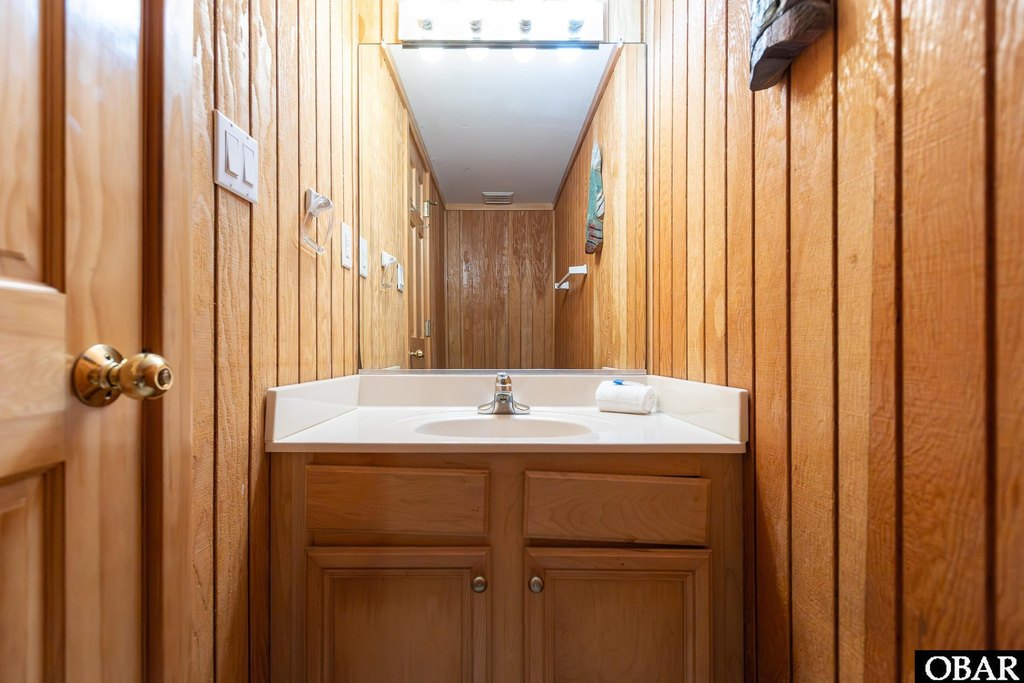 Nags Head, North Carolina, 27959, United States, 6 Bedrooms Bedrooms, ,5.5 BathroomsBathrooms,Residential,Forsale,2004899