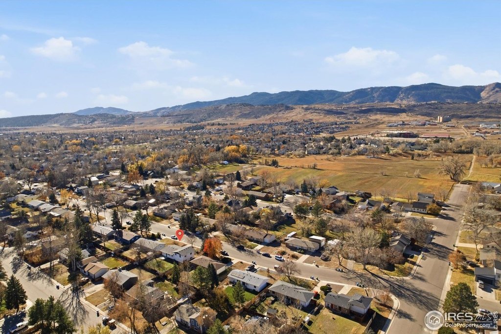 Fort Collins, Colorado, 80521, United States, 4 Bedrooms Bedrooms, ,2 BathroomsBathrooms,Residential,Forsale,2004286