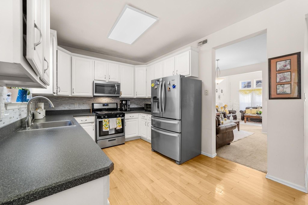 Egg Harbor Township, New Jersey, 08234, United States, 4 Bedrooms Bedrooms, ,2.5 BathroomsBathrooms,Residential,Forsale,1994153