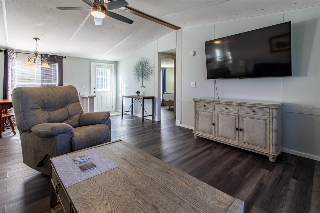 DUNNELLON, Florida, 34431, United States, 5 Bedrooms Bedrooms, ,2.5 BathroomsBathrooms,Residential,Forsale,2009539