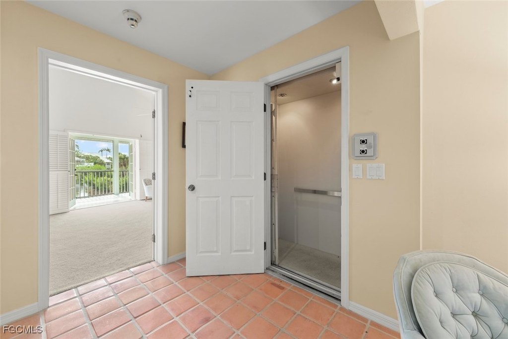 Sanibel, Florida, 33957, United States, 3 Bedrooms Bedrooms, ,3 BathroomsBathrooms,Residential,Forsale,1998637