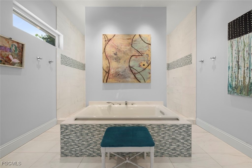 Sanibel, Florida, 33957, United States, 5 Bedrooms Bedrooms, ,4.5 BathroomsBathrooms,Residential,Forsale,1998638