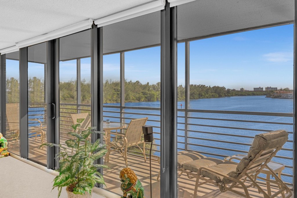 Boca Raton, Florida, 33431, United States, 2 Bedrooms Bedrooms, ,2 BathroomsBathrooms,Residential,Forsale,2009934