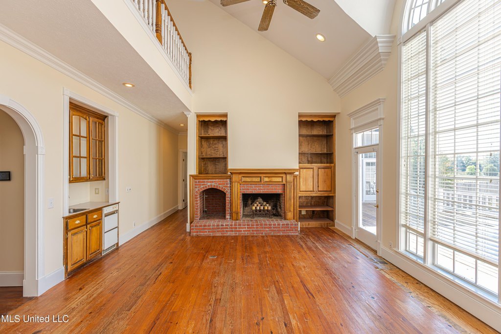 Flora, Mississippi, 39071, United States, 4 Bedrooms Bedrooms, ,4.5 BathroomsBathrooms,Residential,Forsale,1908058