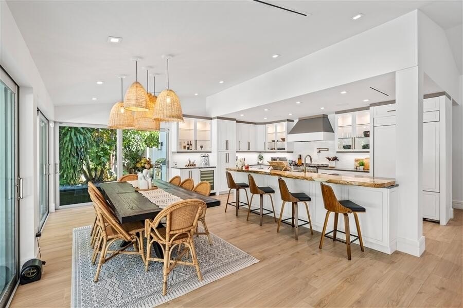 Delray Beach, Florida, 33444, United States, 5 Bedrooms Bedrooms, ,5.5 BathroomsBathrooms,Residential,Forsale,1996336