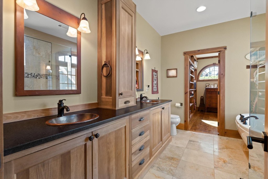 Ten Mile, Tennessee, 37880, United States, 3 Bedrooms Bedrooms, ,3.5 BathroomsBathrooms,Residential,Forsale,2009597