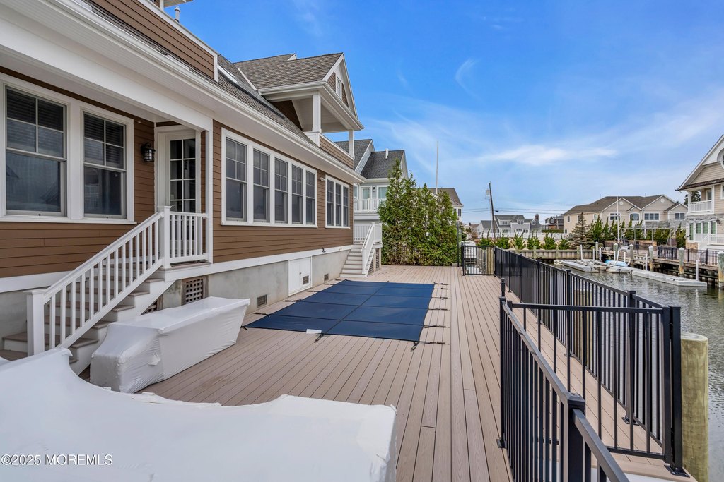 Mantoloking, New Jersey, 08738, United States, 4 Bedrooms Bedrooms, ,3 BathroomsBathrooms,Residential,Forsale,2004468