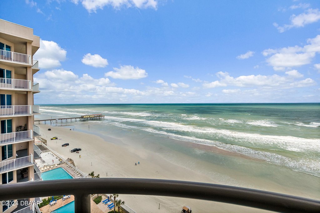Daytona Beach Shores, Florida, 32118, United States, 2 Bedrooms Bedrooms, ,2 BathroomsBathrooms,Residential,Forsale,1990065