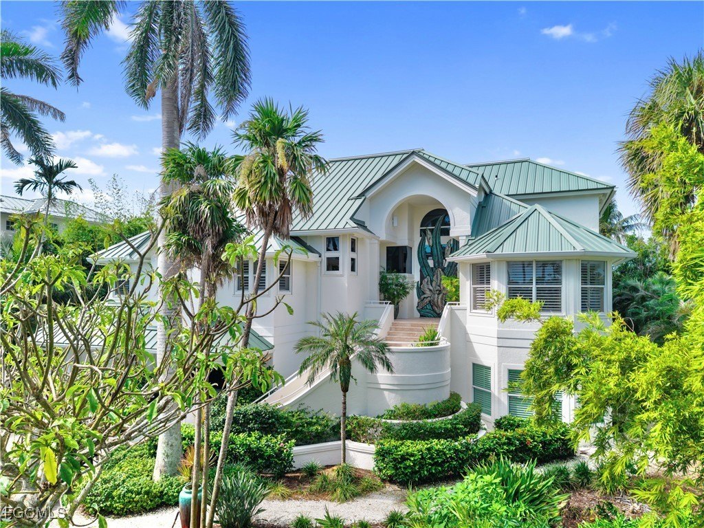 Captiva, Florida, 33924, United States, 5 Bedrooms Bedrooms, ,5.5 BathroomsBathrooms,Residential,Forsale,2011563