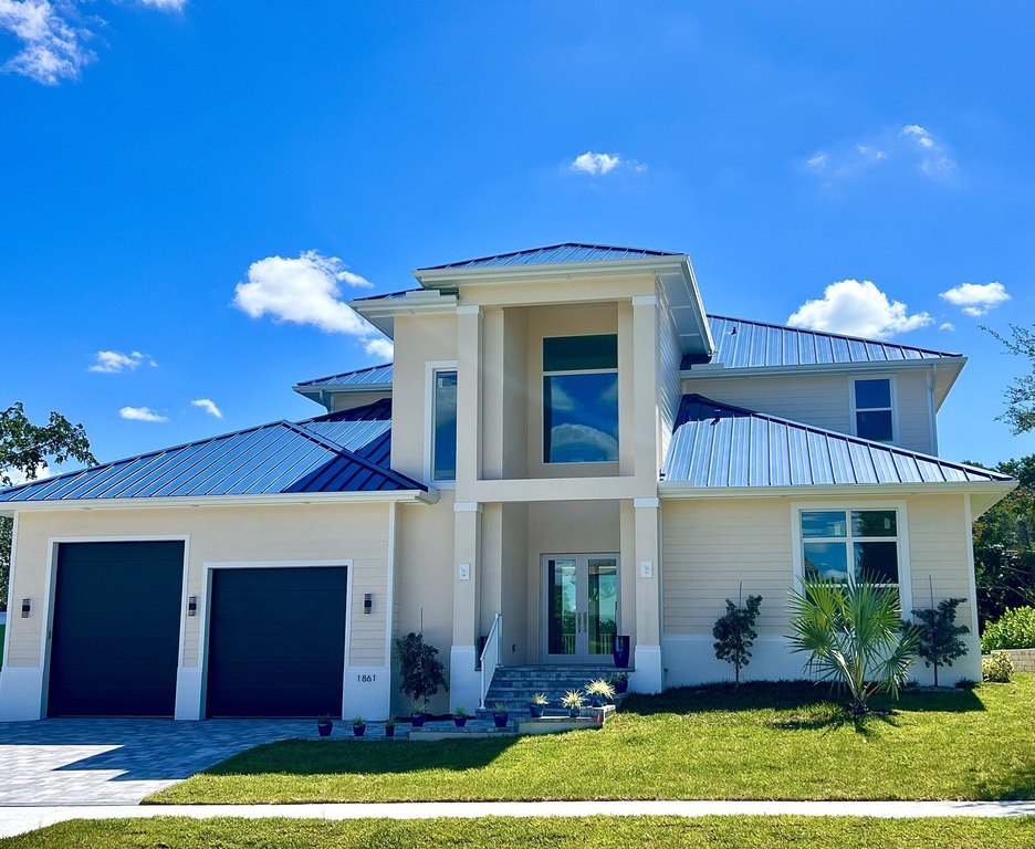 Marco Island, Florida, 34145, United States, 5 Bedrooms Bedrooms, ,4 BathroomsBathrooms,Residential,Forsale,2004761