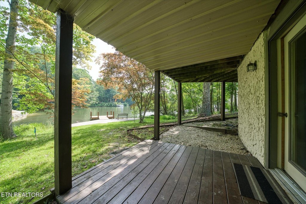 Crossville, Tennessee, 38558, United States, 2 Bedrooms Bedrooms, ,2 BathroomsBathrooms,Residential,Forsale,1907858