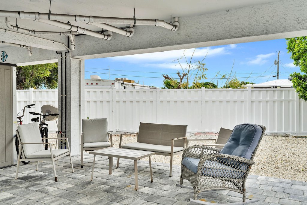 Marathon, Florida, 33050, United States, 1 Bedroom Bedrooms, ,2 BathroomsBathrooms,Residential,Forsale,2011108