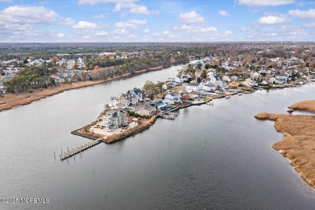 Brick, New Jersey, 08723, United States, 2 Bedrooms Bedrooms, ,1 BathroomBathrooms,Residential,Forsale,2008945