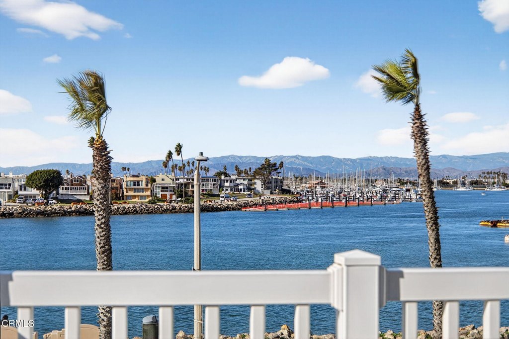 Oxnard, California, 93035, United States, 4 Bedrooms Bedrooms, ,3.5 BathroomsBathrooms,Residential,Forsale,2004312