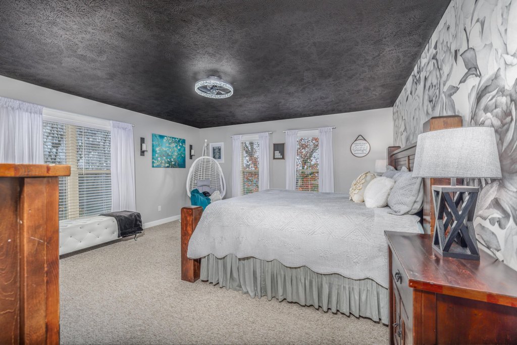 Talbott, Tennessee, 37877, United States, 5 Bedrooms Bedrooms, ,4.5 BathroomsBathrooms,Residential,Forsale,2002624