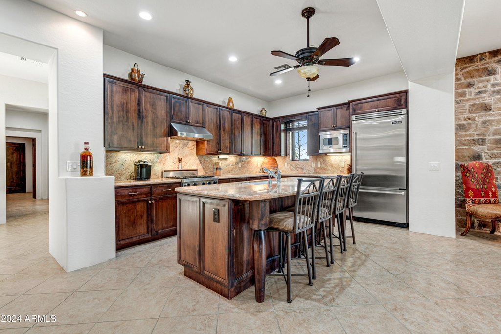 Gold Canyon, Arizona, 85118, United States, 3 Bedrooms Bedrooms, ,3 BathroomsBathrooms,Residential,Forsale,1953453