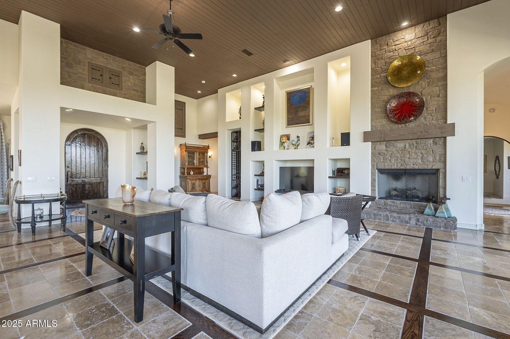 Gold Canyon, Arizona, 85118, United States, 5 Bedrooms Bedrooms, ,6 BathroomsBathrooms,Residential,Forsale,1953465