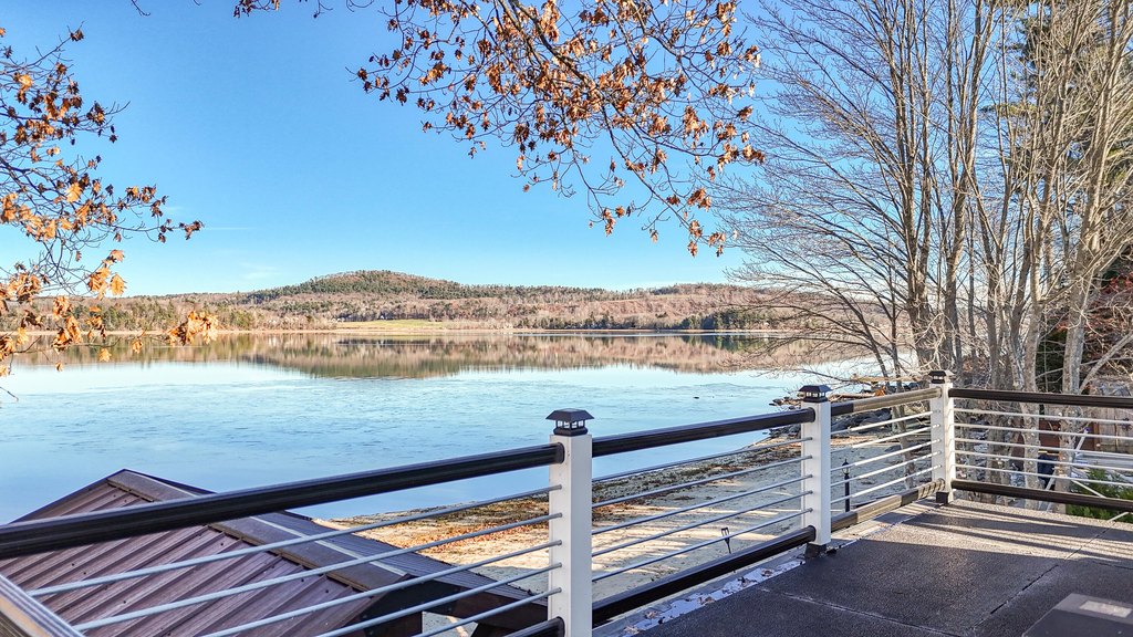 Greene, Maine, 04236, United States, 2 Bedrooms Bedrooms, ,1.5 BathroomsBathrooms,Residential,Forsale,2004723