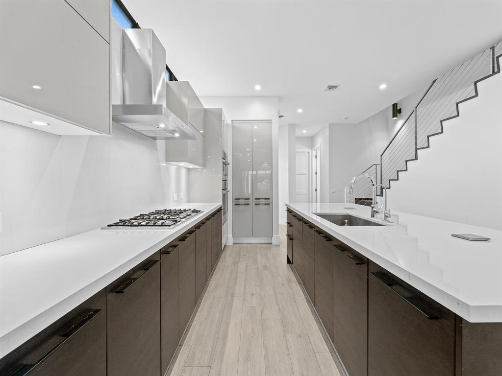 Fort Lauderdale, Florida, 33304, United States, 3 Bedrooms Bedrooms, ,3.5 BathroomsBathrooms,Residential,Forsale,2004487