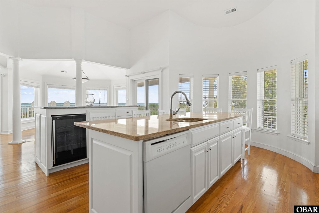 Corolla, North Carolina, 27927, United States, 6 Bedrooms Bedrooms, ,6 BathroomsBathrooms,Residential,Forsale,2004900