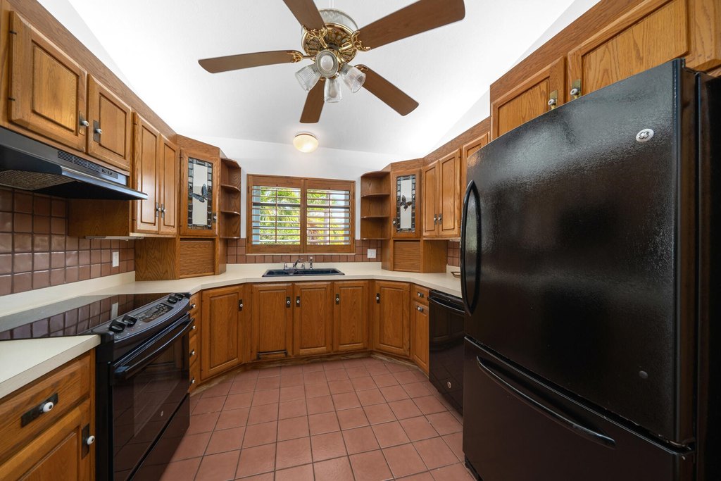 Marathon, Florida, 33050, United States, 3 Bedrooms Bedrooms, ,2.5 BathroomsBathrooms,Residential,Forsale,2011131