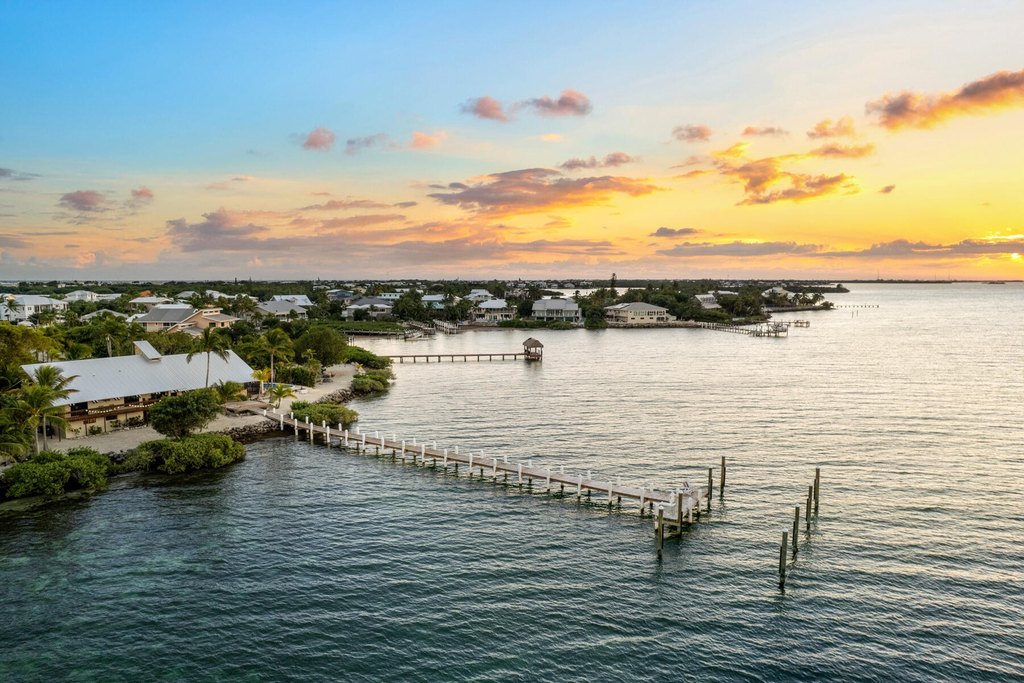 Marathon, Florida, 33050, United States, 3 Bedrooms Bedrooms, ,3 BathroomsBathrooms,Residential,Forsale,2011130