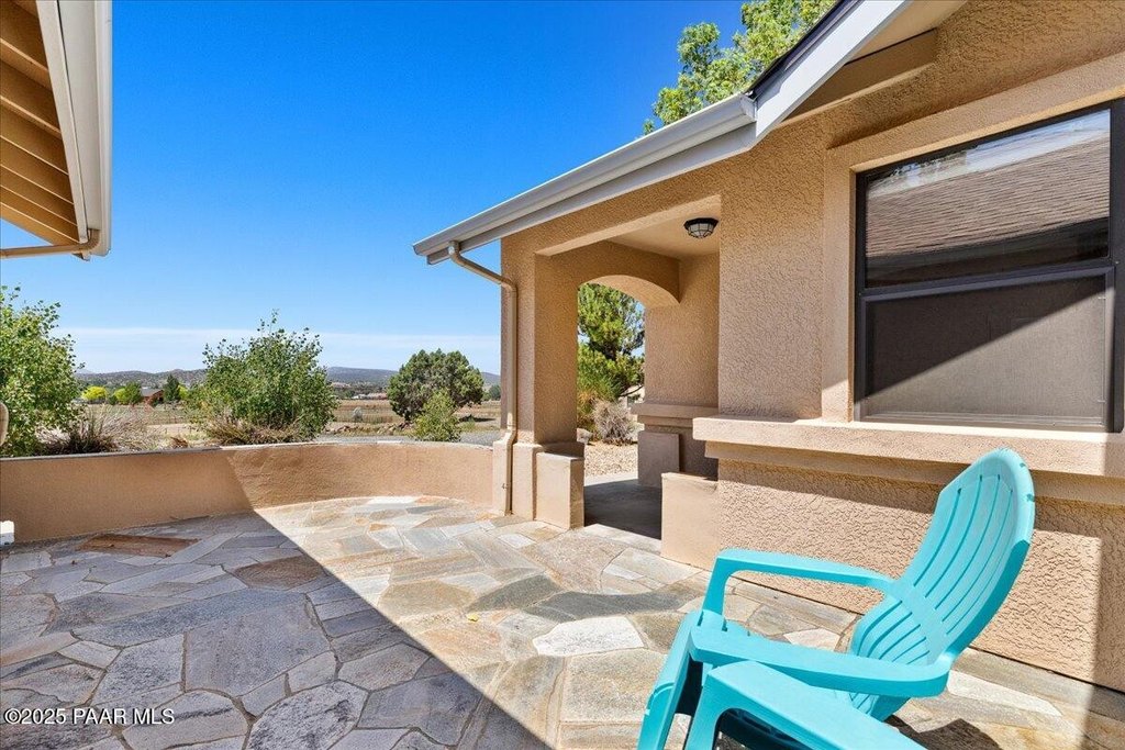 Paulden, Arizona, 86334, United States, 3 Bedrooms Bedrooms, ,2.5 BathroomsBathrooms,Residential,Forsale,1903147