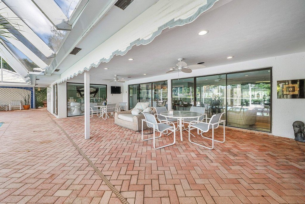 Delray Beach, Florida, 33445, United States, 3 Bedrooms Bedrooms, ,3.5 BathroomsBathrooms,Residential,Forsale,2004638