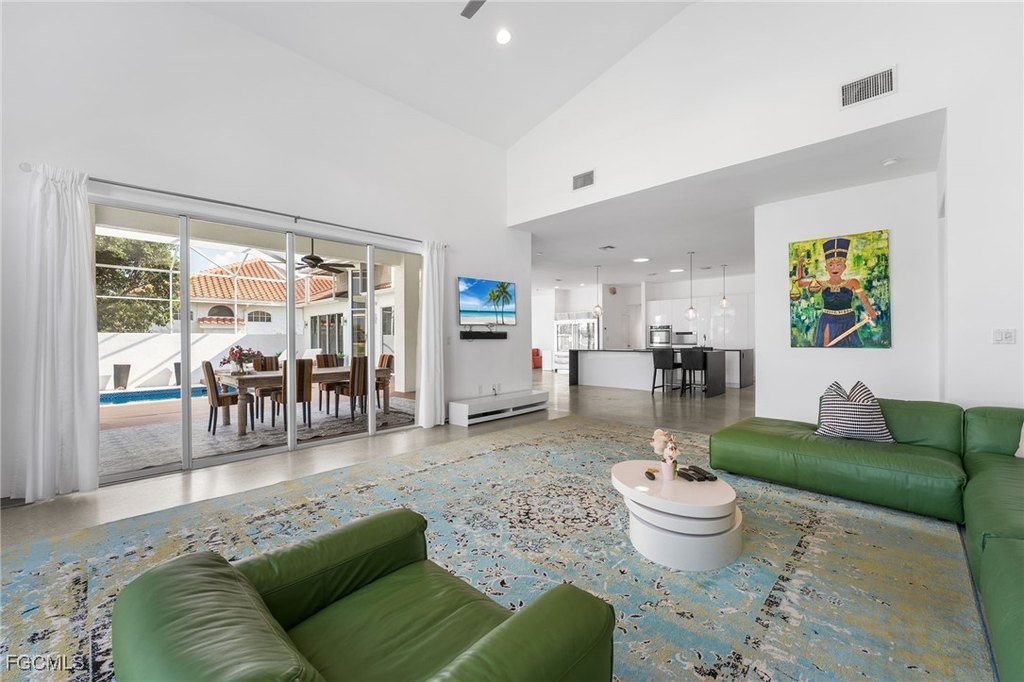 Fort Myers, Florida, 33908, United States, 5 Bedrooms Bedrooms, ,4 BathroomsBathrooms,Residential,Forsale,2004758