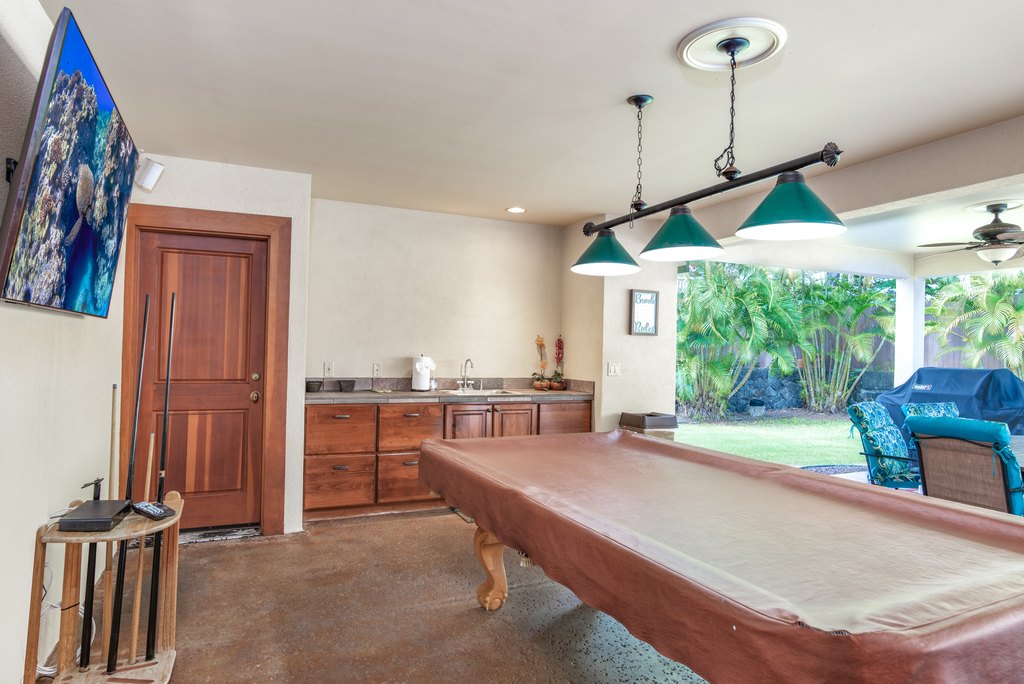 Kailua-Kona, Hawaii, 96740, United States, 4 Bedrooms Bedrooms, ,3.5 BathroomsBathrooms,Residential,Forsale,2004378