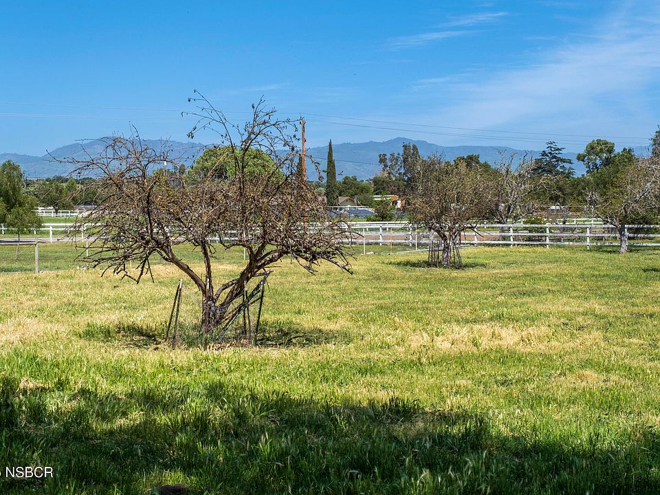 Santa Ynez, California, 93460, United States, ,3.5 BathroomsBathrooms,Residential,Forsale,2004325