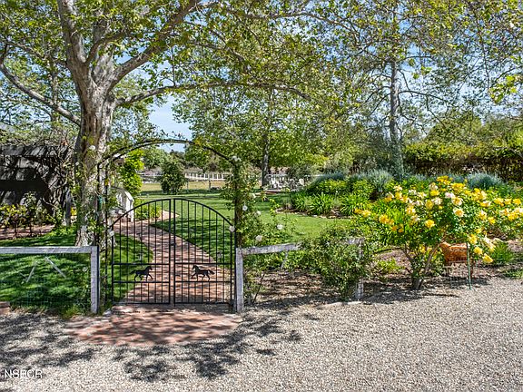 Santa Ynez, California, 93460, United States, ,3.5 BathroomsBathrooms,Residential,Forsale,2004325