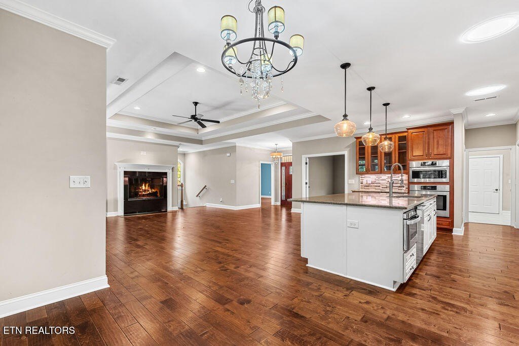 Loudon, Tennessee, 37774, United States, 3 Bedrooms Bedrooms, ,3.5 BathroomsBathrooms,Residential,Forsale,1960210