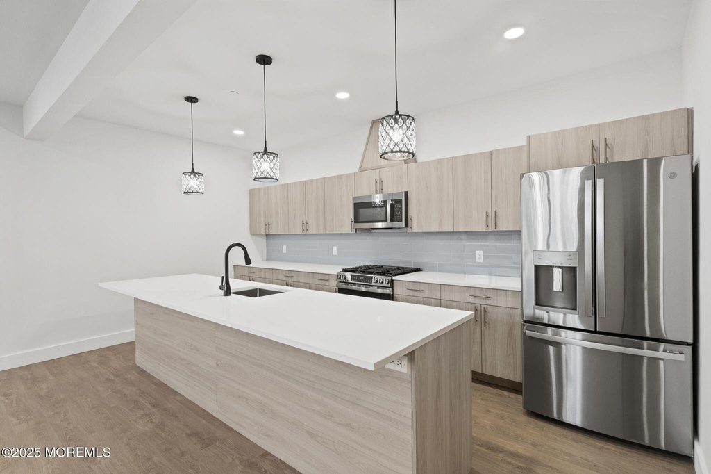 Seaside Heights, New Jersey, 08751, United States, 3 Bedrooms Bedrooms, ,2 BathroomsBathrooms,Residential,Forsale,1984570