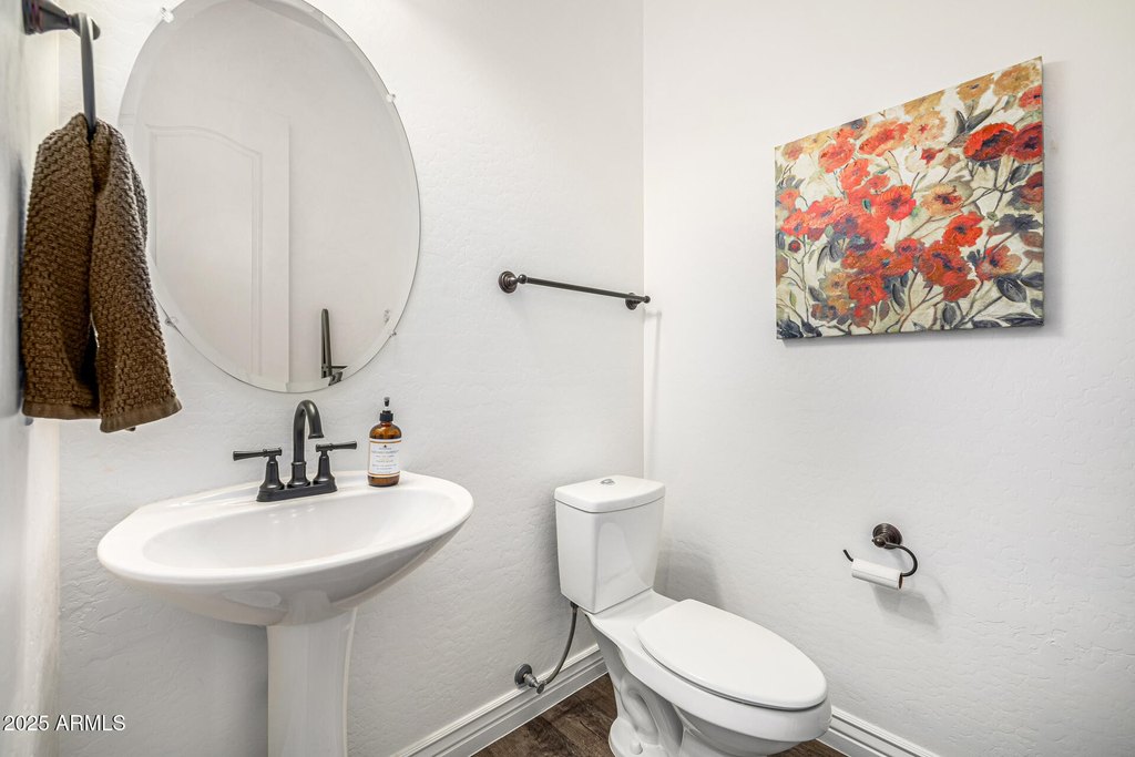 Gilbert, Arizona, 85296, United States, 4 Bedrooms Bedrooms, ,4.5 BathroomsBathrooms,Residential,Forsale,2004937